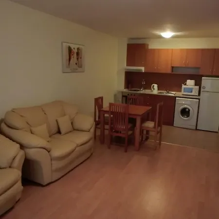 Apartment Panorama On Complex With Pools And Beach,